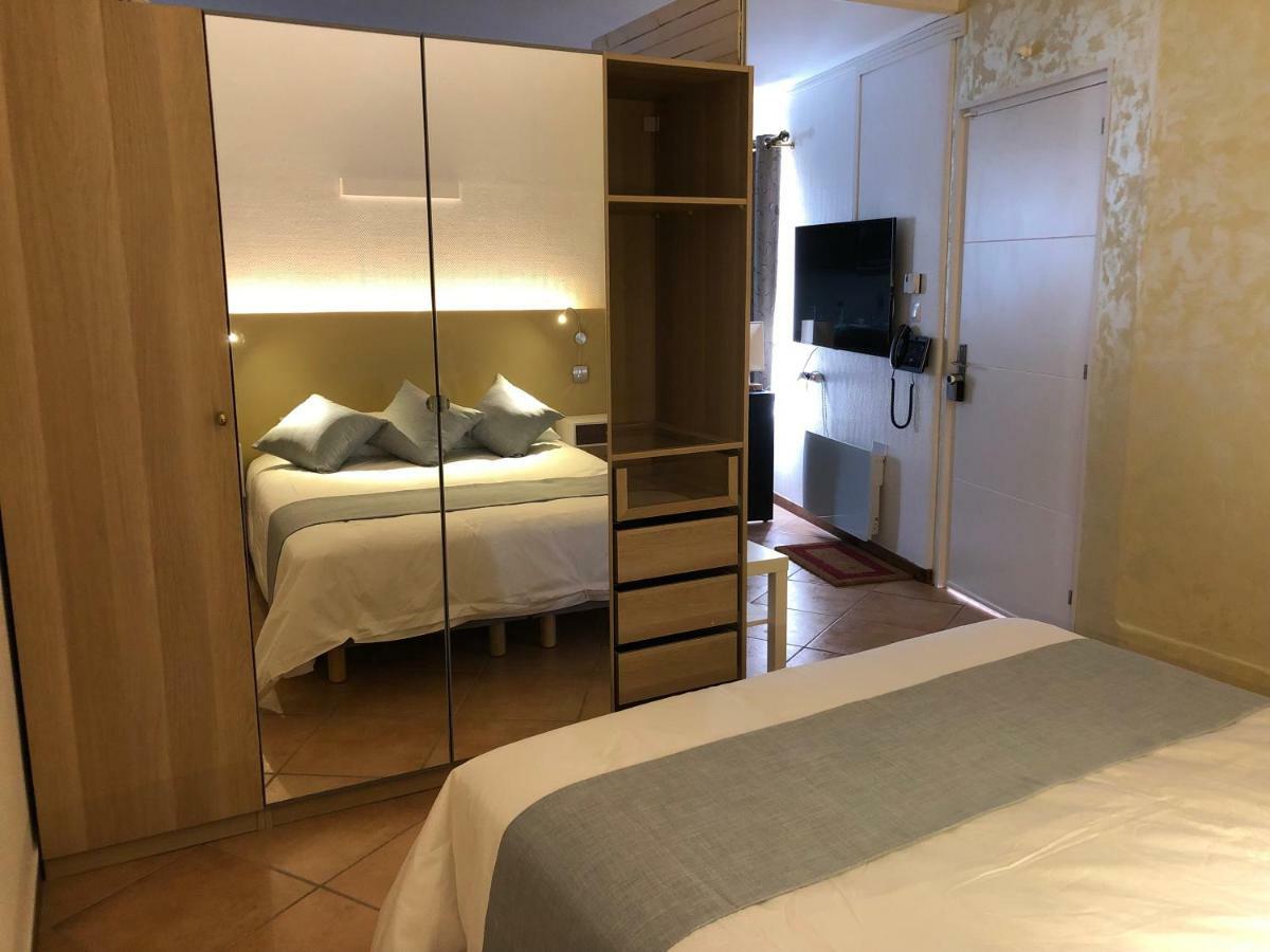 A L'ombre Du Palais Apartment Avignon